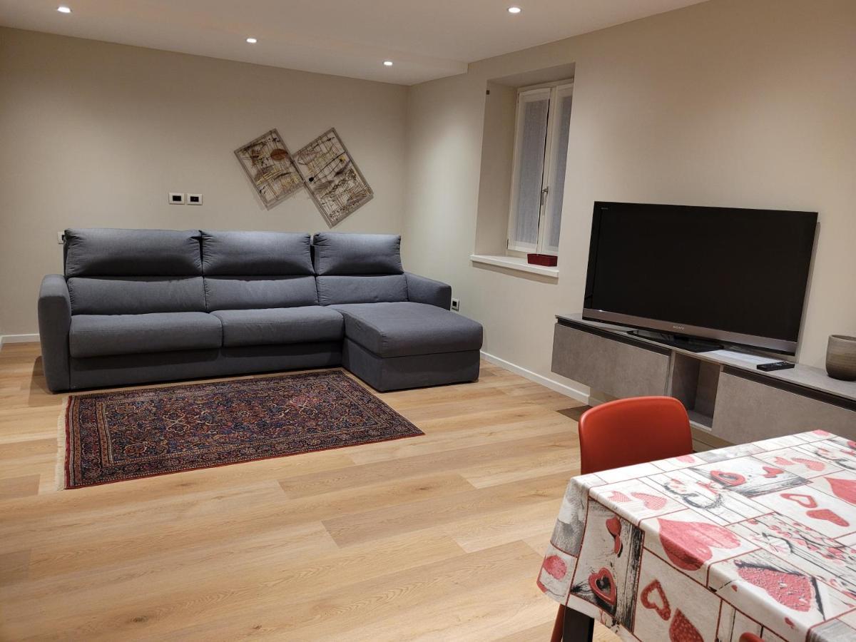 Casa Vacanze Paola Romeno Eksteriør billede