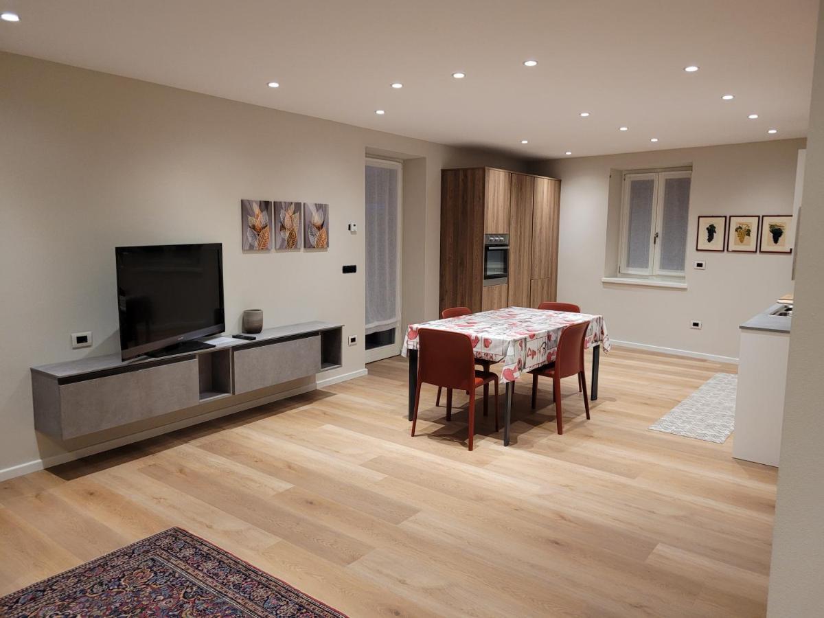 Casa Vacanze Paola Romeno Eksteriør billede