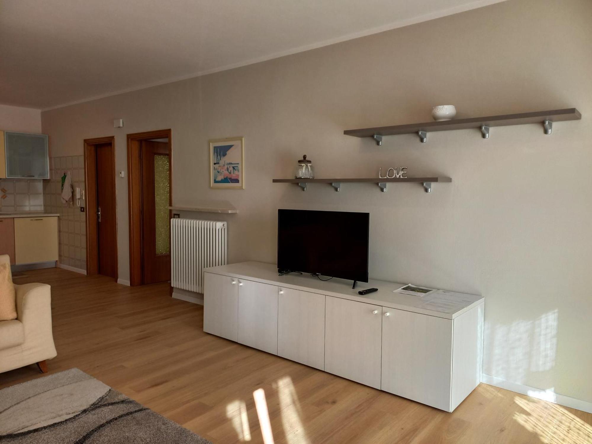Casa Vacanze Paola Romeno Eksteriør billede